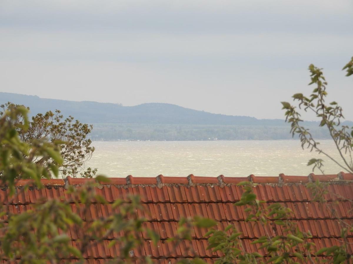 Akali Apartman Lägenhet Balatonakali Exteriör bild